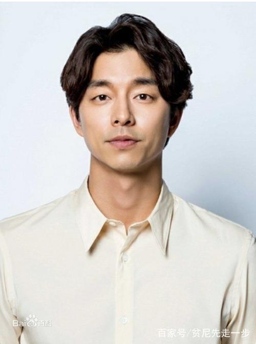 孔劉 Gong Yoo 孔志哲 孔地哲 孔侑 孔兪 孔俞  孔宥  孔鬱 孔柳 孔佑 公兪  公柳 공유 꽁 대가리 소두