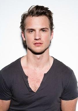 弗雷迪·史卓瑪 Freddie Stroma 