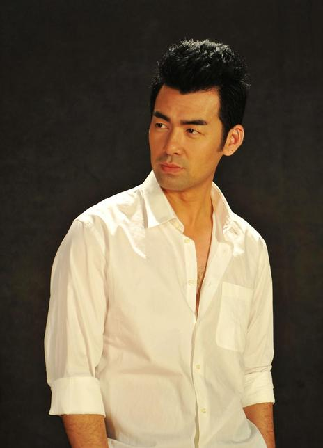 張益群 Yiqun Zhang 