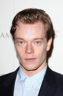 阿爾菲·艾倫 Alfie Allen Alfie Evan Allen