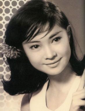 蕭芳芳 蕭亮 MBE Josephine Siao