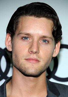 盧克·克萊恩坦克 Luke Kleintank 