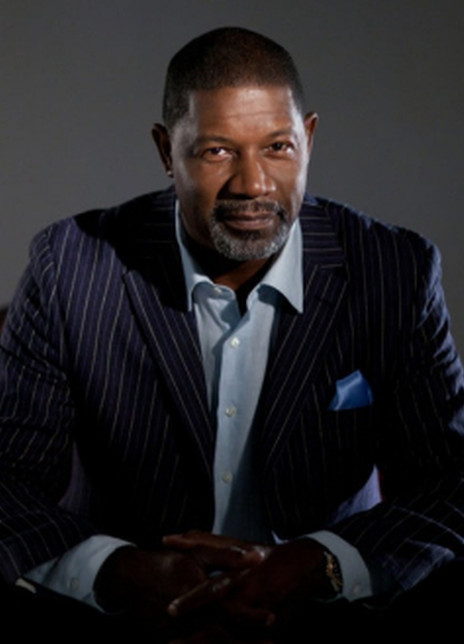 丹尼斯·海斯伯特 Dennis Haysbert 丹尼斯· 海斯伯 丹尼斯· 希士畢 Dennis Dexter Haysbert