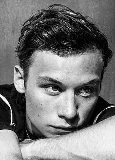 芬恩·科爾 Finn Cole 