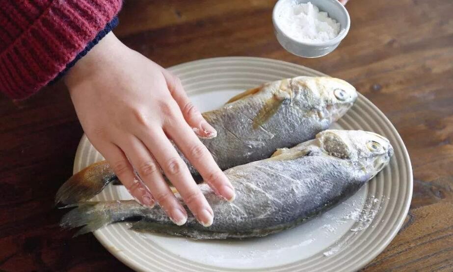 怎麼去掉手上的魚腥味