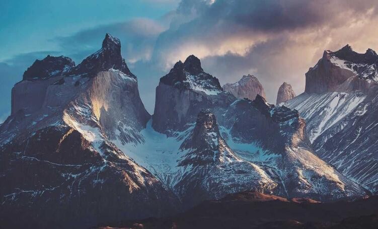 世界上最長的山脈什麼