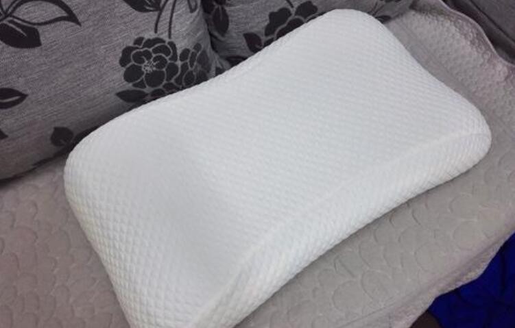乳膠枕怎麼辨別質量好壞