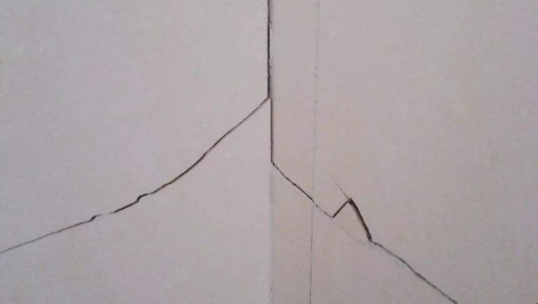 墻磚開裂是什麼原因