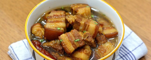 電飯鍋燉五花肉的做法竅門 電飯鍋燉五花肉的做法簡單介紹