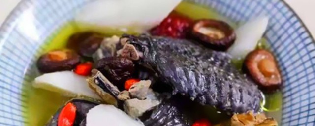 孕婦喝烏雞湯對胎兒有什麼好處 孕婦喝烏雞湯對胎兒的益處