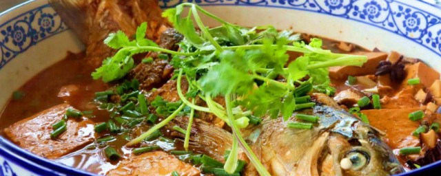 燉魚禁忌什麼佐料 燉魚禁忌啥佐料