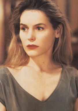 艾麗絲·克裡奇 Alice Krige 