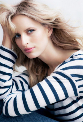 卡羅萊娜·科庫娃 KK Karolina Kurkova Isela Kurkova Koka Kola La Kurkova