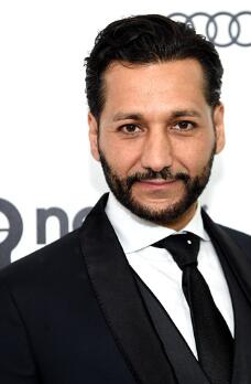 卡斯·安瓦爾 Cas Anvar 