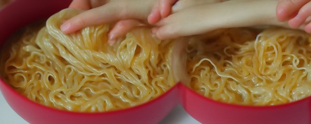 螺蛳粉做法教程