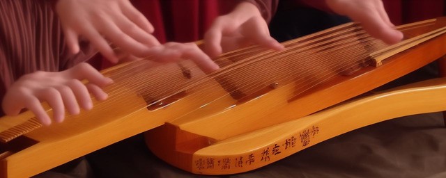浅谈古筝的历史演变及各流派的特点