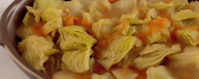 土豆炖白菜的家常做法