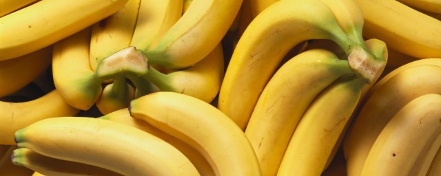 夏天香蕉保存方法 用保鮮膜一裹就能保存更長時間