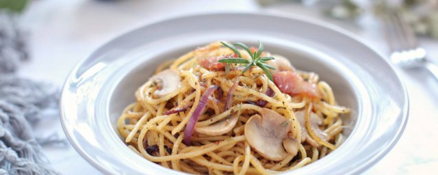 怎麼做意大利面好吃簡單 意大利面好吃簡單的做法