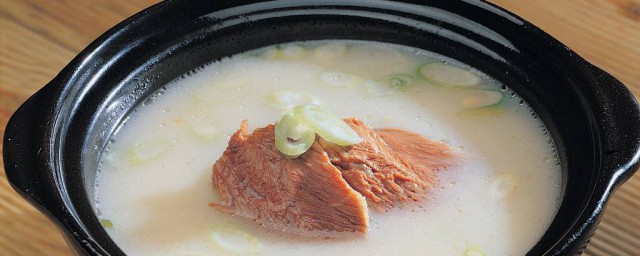 煲牛肉湯方法 煲牛肉湯方法分享