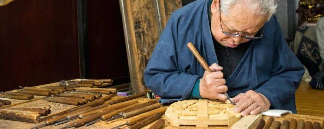 傳統的裁木方法 傳統木工裁木的用法