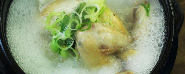 烹飪雞湯的方法 七個方法讓雞湯更鮮美
