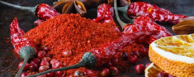 辣椒醬制作的方法 10分鐘攪一攪就好的蒜蓉辣椒醬的做法
