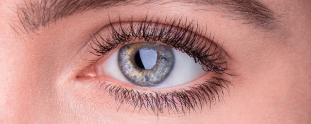 眼部消腫的方法 可以選擇怎麼處理