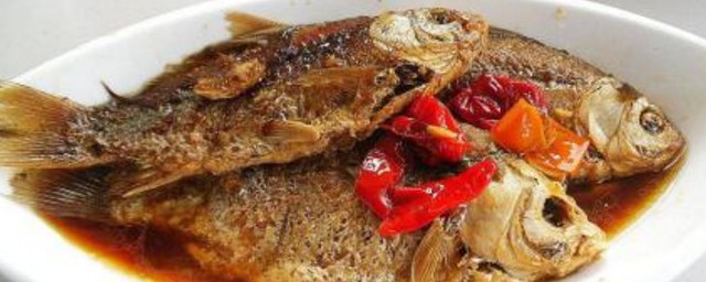 刀魚做酥魚的方法 刀魚做酥魚的方法介紹