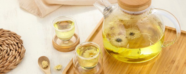 喝菊花茶的功效與作用 喝菊花茶的功效與作用有哪些