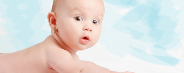 寶寶尿不濕多久換一次 寶寶帶尿不濕還需要註意這些事項