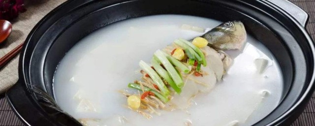 燉鯽魚湯方法 清燉鯽魚湯的做法