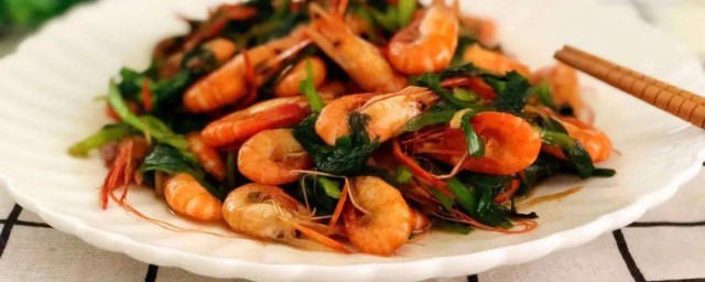 蝦頭炒韭菜怎麼做 鮮蝦炒韭菜的做法