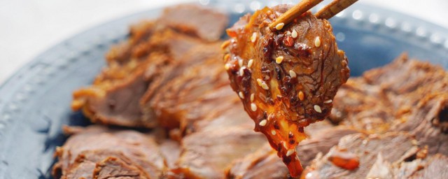 鹵牛肉傳統方法 傳統鹵牛肉的方法