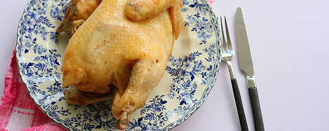 烤箱焗雞的制作方法 烤箱版鹽焗雞的做法