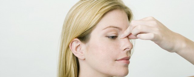 鼻子幹脫皮原因 可以怎麼改善