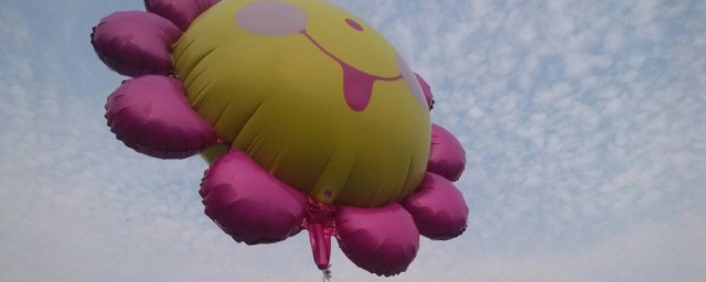 最簡單的讓氣球飛起來 這些方法都可以讓氣球飛起來