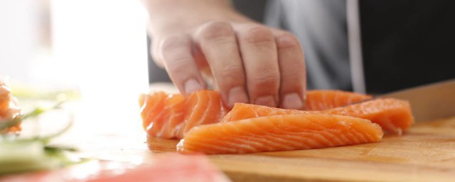 魚肉放冰箱要怎麼保存 魚肉放冰箱的保存方法