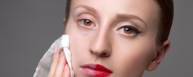 卸妝霜的正確使用方法 怎麼使用卸妝霜