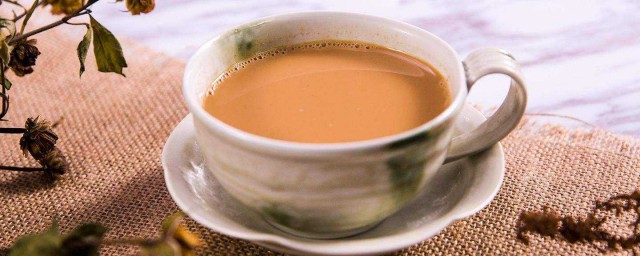 桑葉奶茶的制作方法 桑葉奶茶的做法介紹