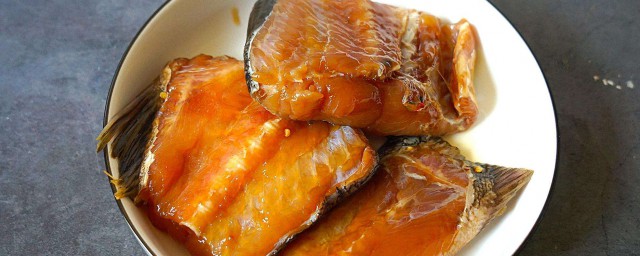 醃鰱魚制作方法 醃鰱魚制作方法與步驟