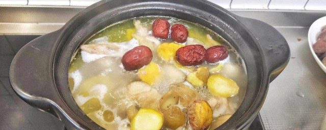 板栗燉雞湯禁忌 板栗燉雞湯的功效
