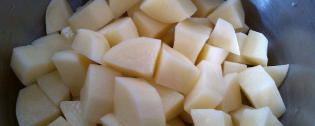土豆怎麼切塊 土豆切塊怎麼切