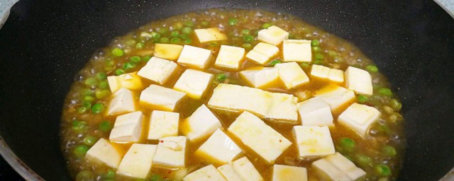 豌豆煮嫩豆腐怎麼做 這樣做的豆腐最簡單