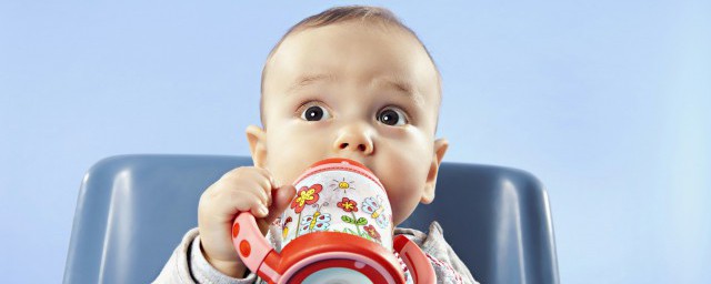 嬰兒為什麼不能吃鹽 嬰兒不能吃鹽的原因