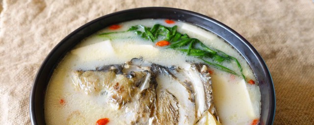 魚頭淮山湯怎麼做 淮山魚頭湯的做法