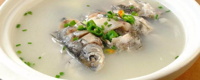 鯉魚湯如何做不腥 鯉魚湯不腥的做法