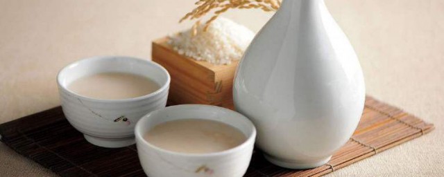 蓮子米酒制作方法 蓮子米酒的功效