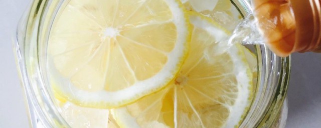 檸檬蜂蜜減肥方法 檸檬蜂蜜減肥怎麼做