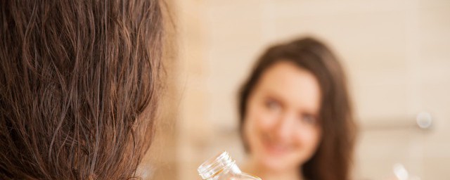 洗頭少掉頭發方法 怎樣正確洗頭才能減少掉頭發